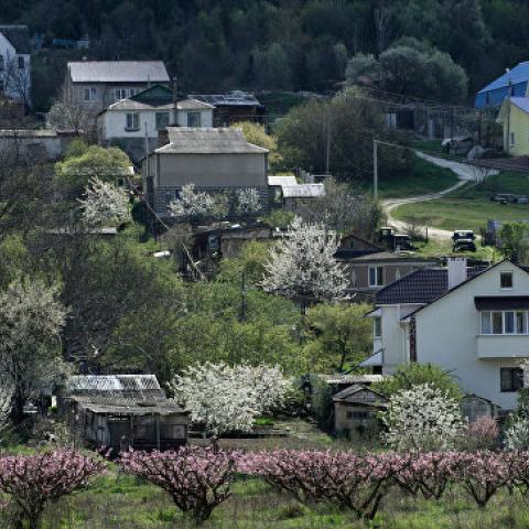 Удачные метры: кто и почем покупает загородное жилье в Крыму  