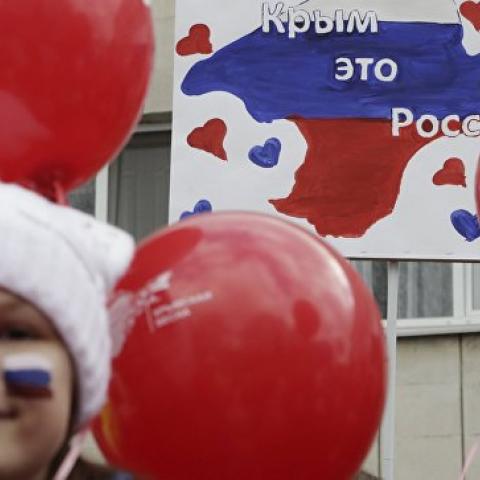 Миф развенчан: эксперт рассказал, откуда шла идея вернуть Крым в Россию  