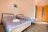 № 13 Стандарт улучшенный с балконом (с двумя раздельными или одной двухсп. кроватью)    - Крым гостиница Партенит  