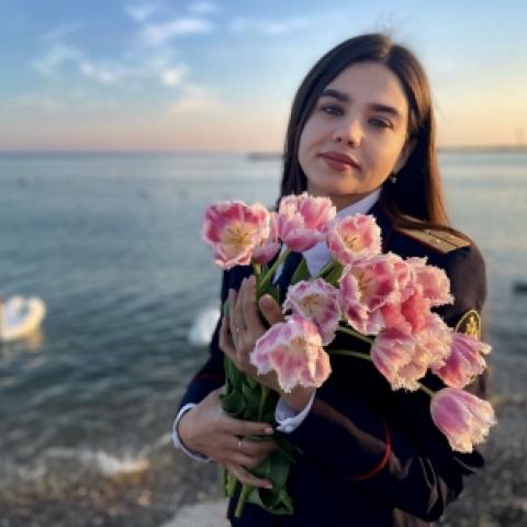 Красавица в погонах - старший следователь Диана Голубина